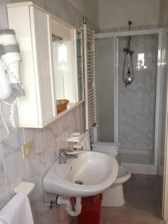 Albergo Anita Alassio 2*,